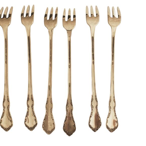 Oneida MANSION HALL Stainless Distinction USA Glossy Silverware Flatware - Picture 8 of 9